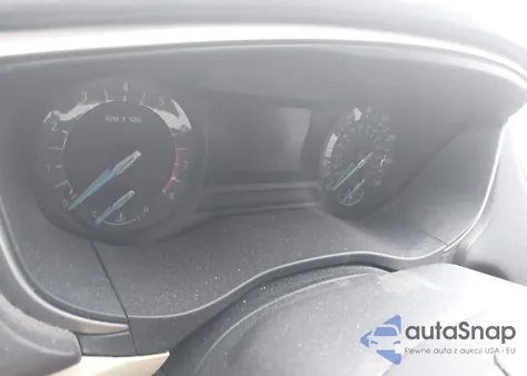 2013 Ford Fusion Se z USA, uszkodzony, nr VIN 3FA6P0H78DR372608